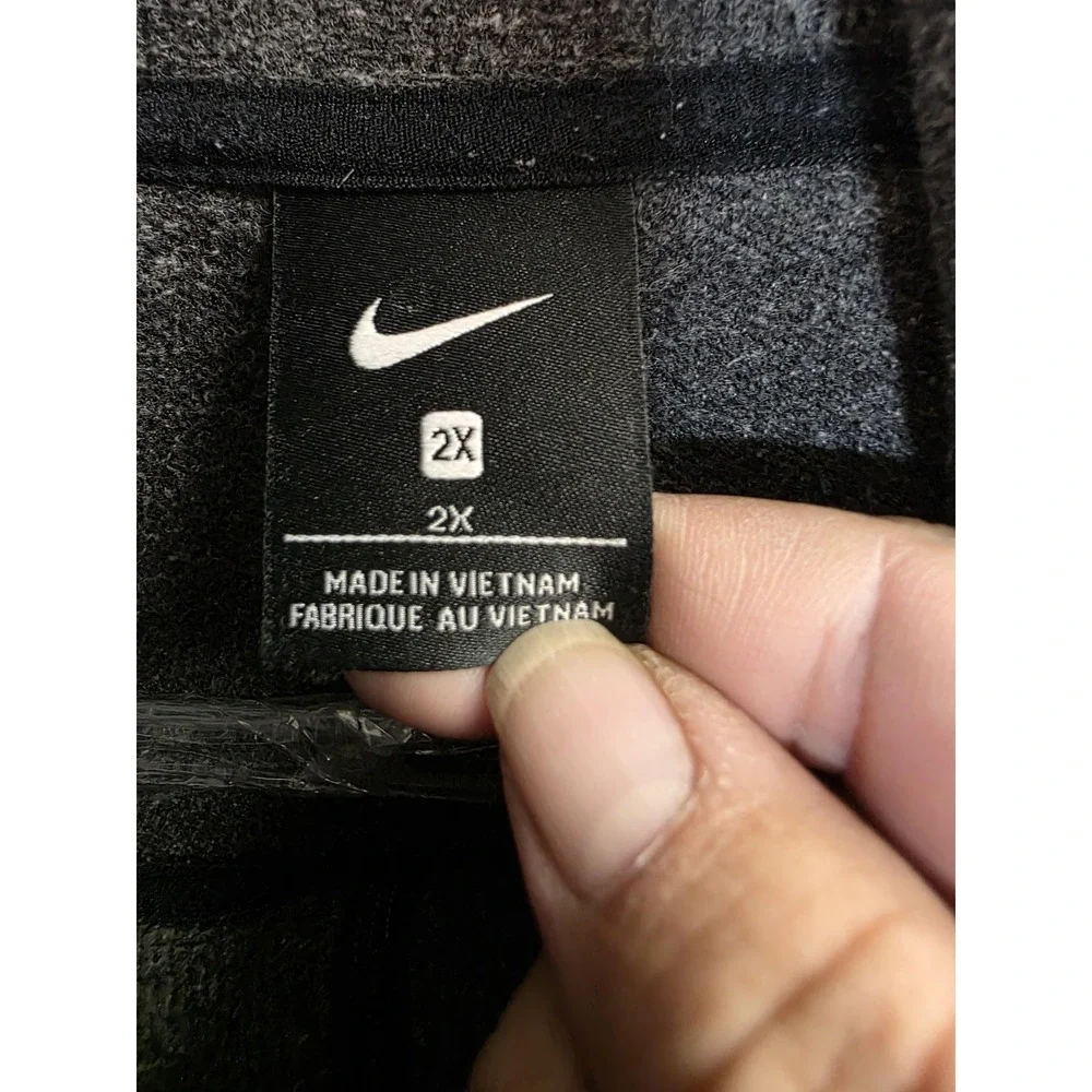 Nike Sweater‎ Mens 2XL Gray Quarter Zip Pullover Cotton Blend Swoosh Logo